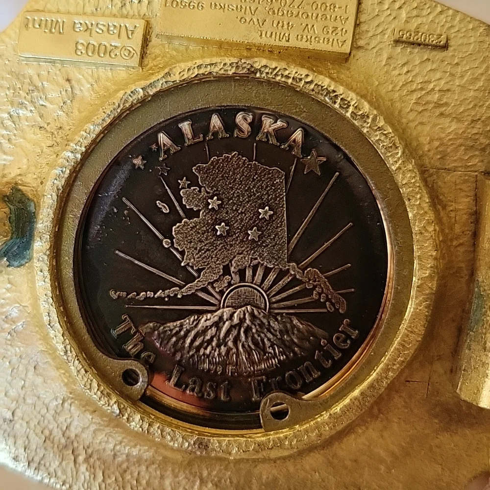 Alaska Mint Belt Buckle With Bear Tracks Coin